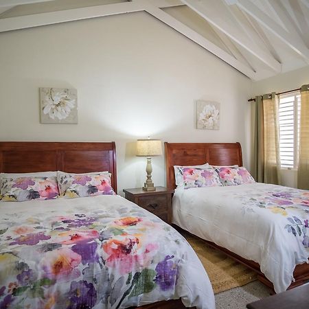 Sunspot Villa Runaway Bay Εξωτερικό φωτογραφία